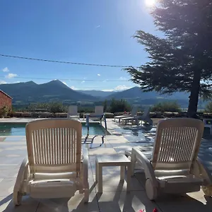 https://casa-de-lyu.hotels-rhonealpes.com